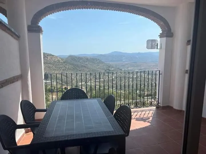 Apartamento La Fuente Alcaucin